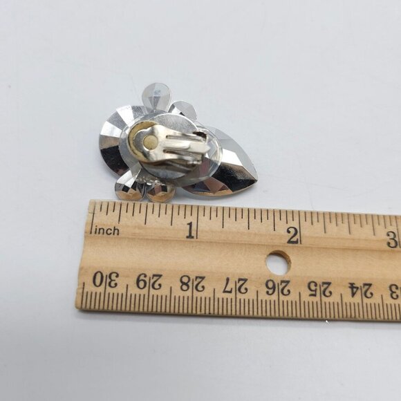 Vintage 1980s Rhinestone Acrylic Clip-On Earrings Clear Crystal Look Retro - Picture 5 of 5